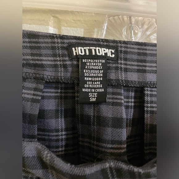 Hot Topic preppy goth plaid suspender pleated skirt - Picture 7 of 7
